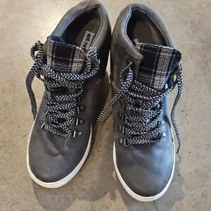 Gray High-Top Men's Shoes